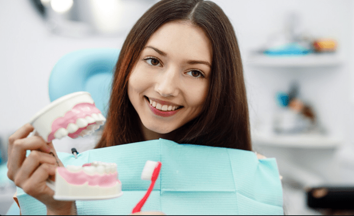Best Denture Adhesive: Choosing the Right One for Your Needs Screenshot 1